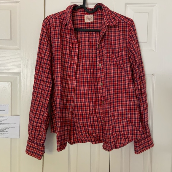 Red flannel - Picture 1 of 1
